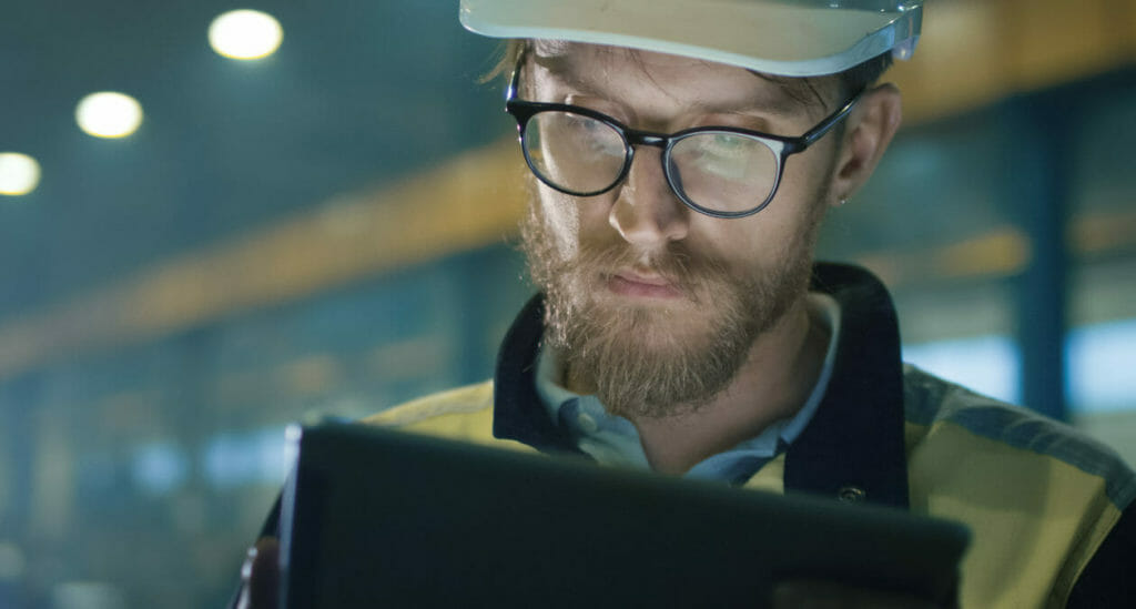 Engineer Reviews UPS Alarm